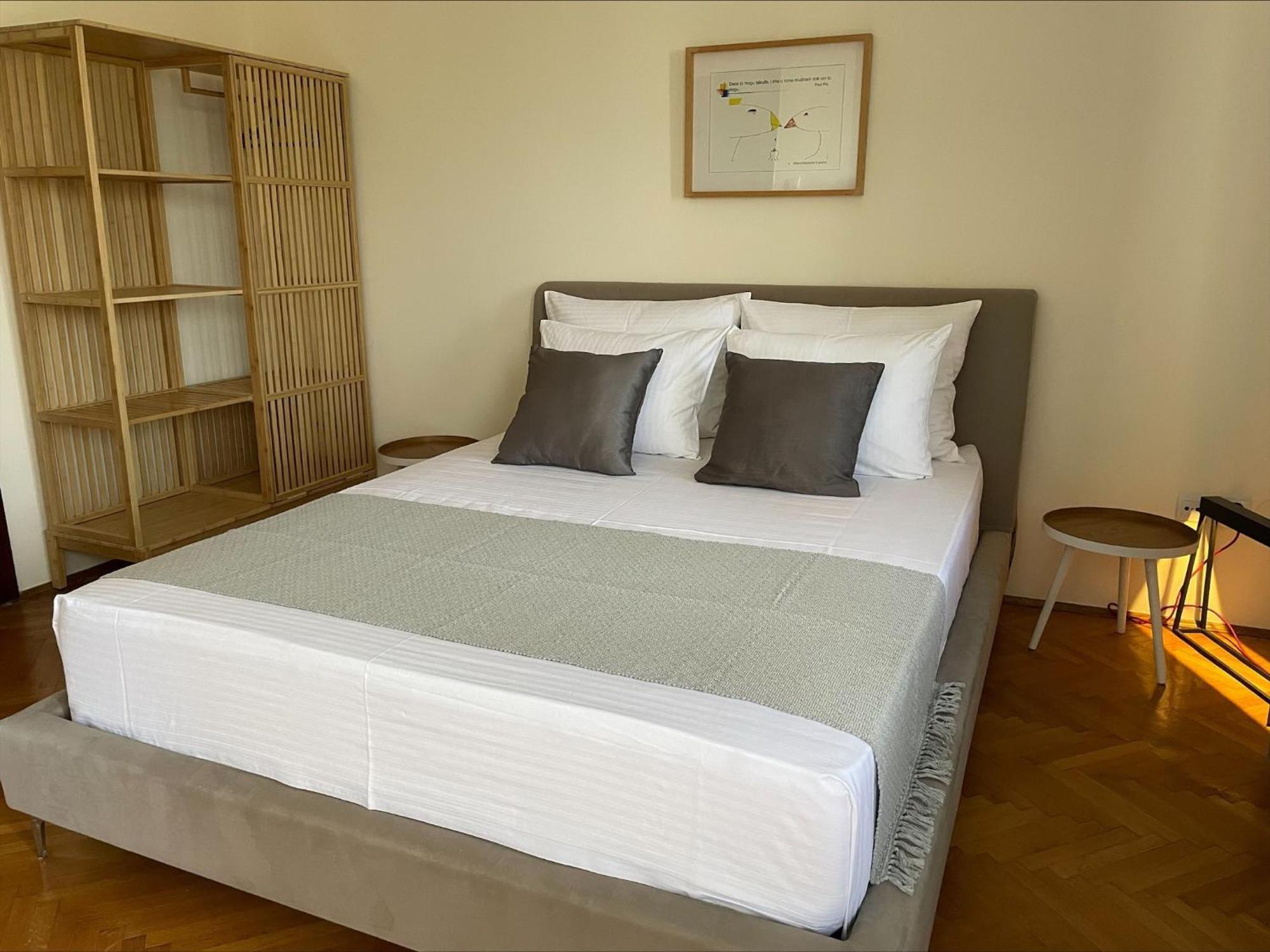 Two Bedroom Apartment Student Square Белград Экстерьер фото